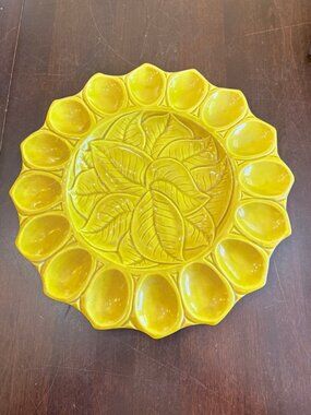 Vintage California Pottery USA Yellow Deviled Egg Plate S34 Leaf Pattern Kitchen